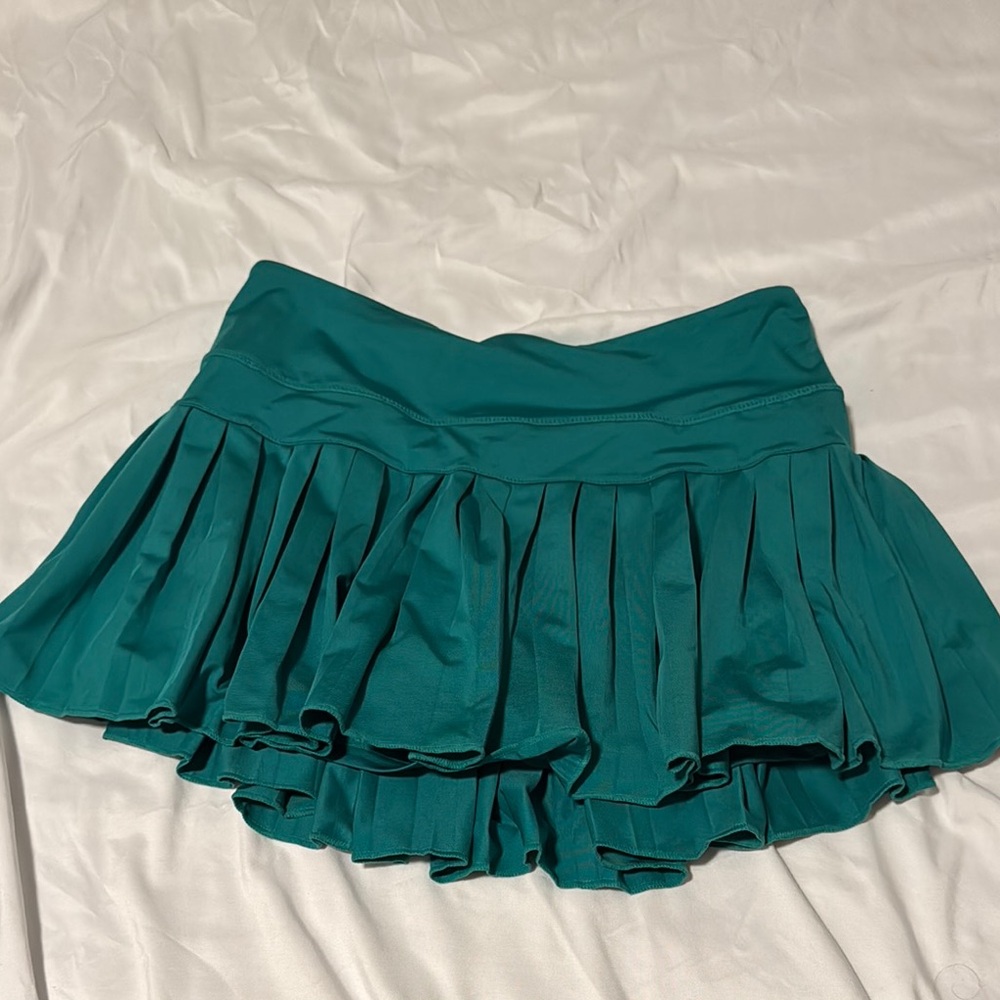 Green Athletic Mini Bubble Skirt